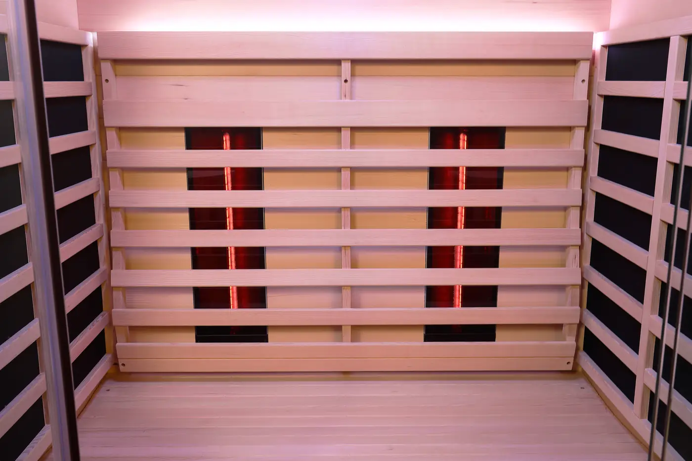 Sauna Montreal intérieur bois vue 00