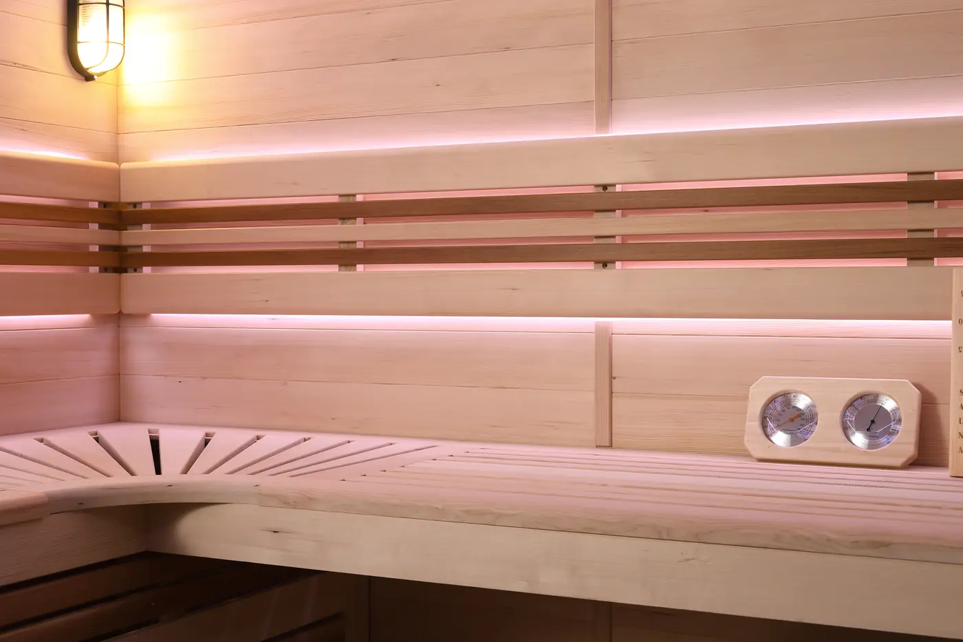 Sauna Ottawa intérieur bois vue 01