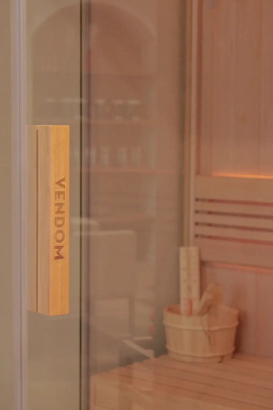 Sauna Vancouver présenté au showroom détail 6114